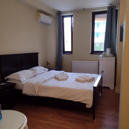 Adrys Boutique 4* Constanta