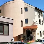 Adrys Boutique קונסטנצה