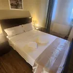 בית הארחה Adrys Boutique