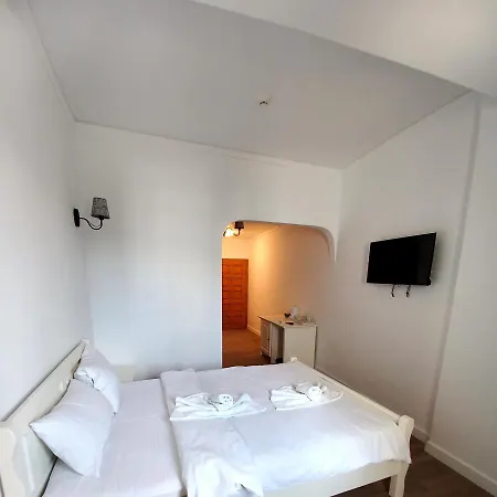 Guest house Adrys Boutique 4*