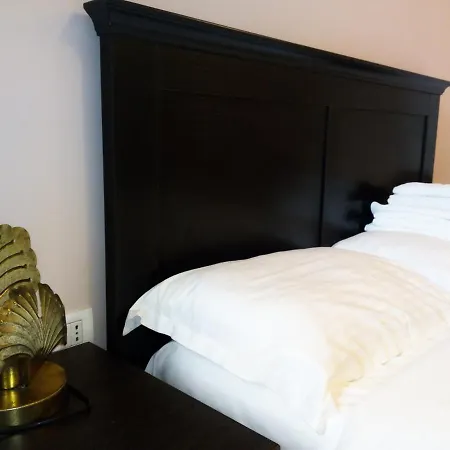 Guest house Adrys Boutique 4*