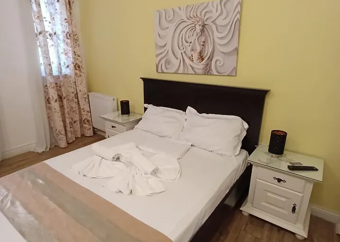 Guest house Adrys Boutique 4*